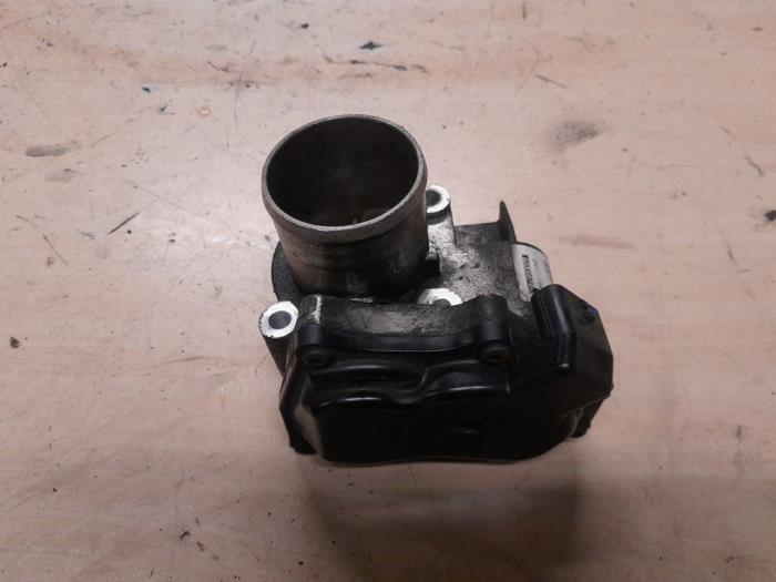 Opel Vivaro Gasklephuis