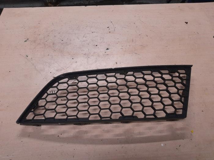 Alfa Romeo Mito Bumper Rooster