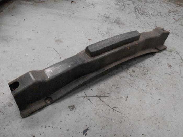 Alfa Romeo Mito Bumperframe achter