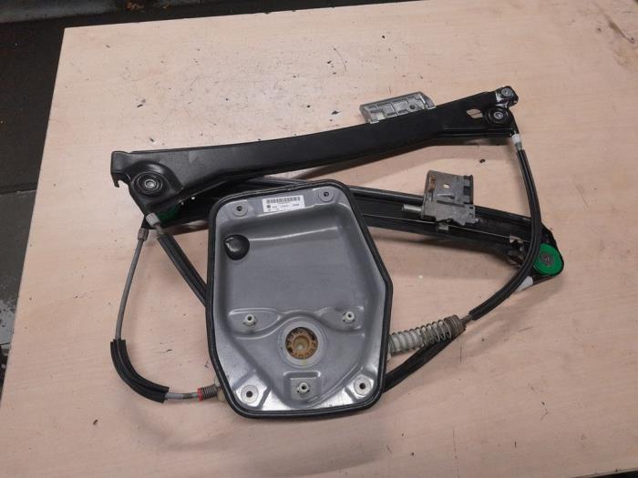 Volkswagen Eos Ruitmechaniek 2Deurs links-voor