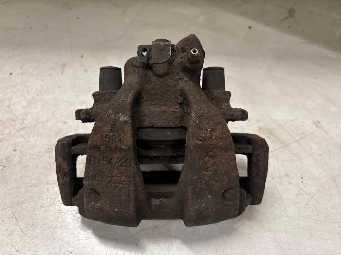 Alfa Romeo 145/146 Remklauw (Tang) links-voor