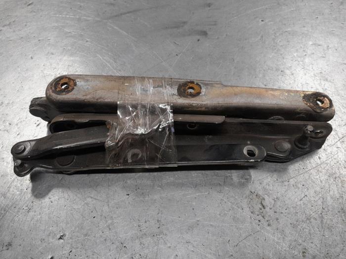 Alfa Romeo 156 Scharnier Achterklep