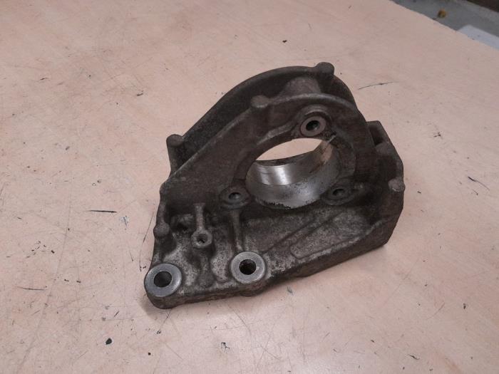 Opel Combo Steunlager rechts-voor