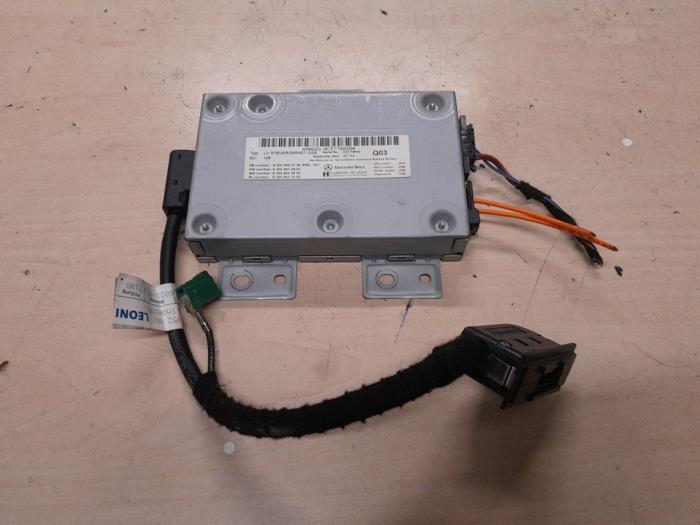 Mercedes Vito Regelunit Multi Media