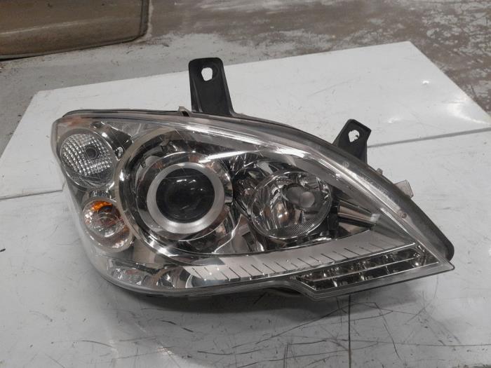 Mercedes Vito Koplamp rechts