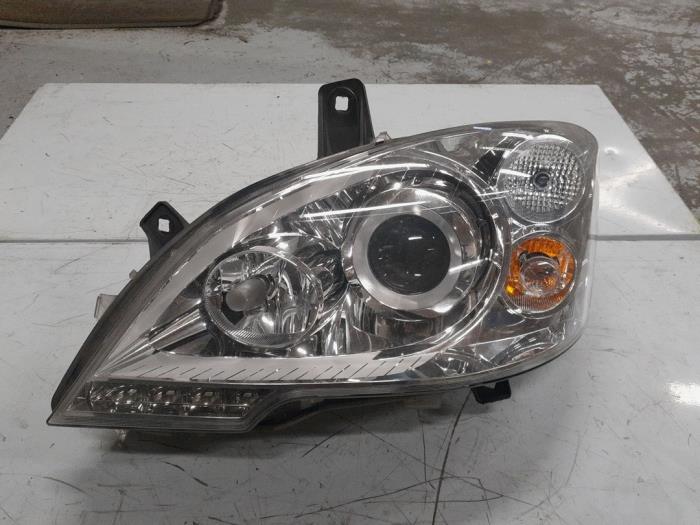 Mercedes Vito Koplamp links
