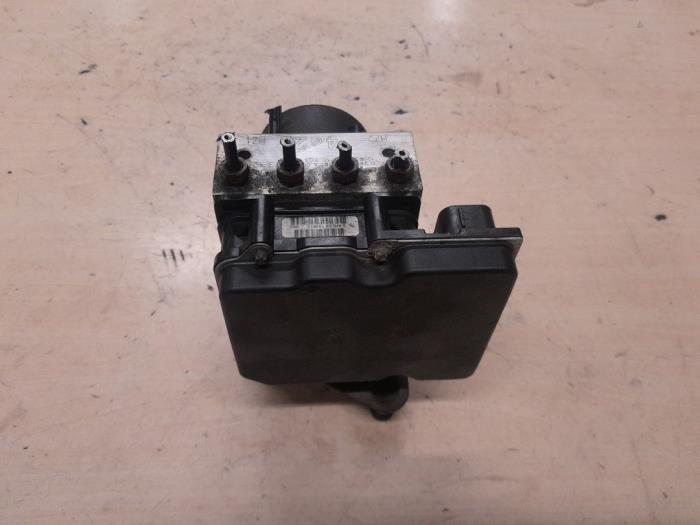 Mercedes Vito ABS Pomp