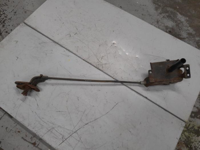 Mercedes Vito Ophangmechaniek reservewiel