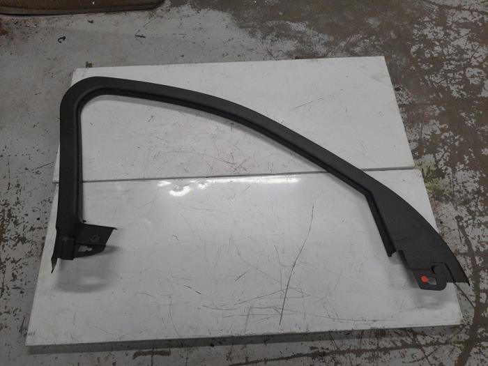 Alfa Romeo Stelvio Portier bovenbouw 4Deurs links-voor