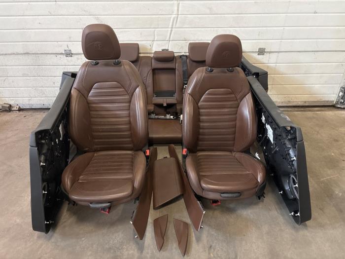 Alfa Romeo Stelvio Bekleding Set (compleet)