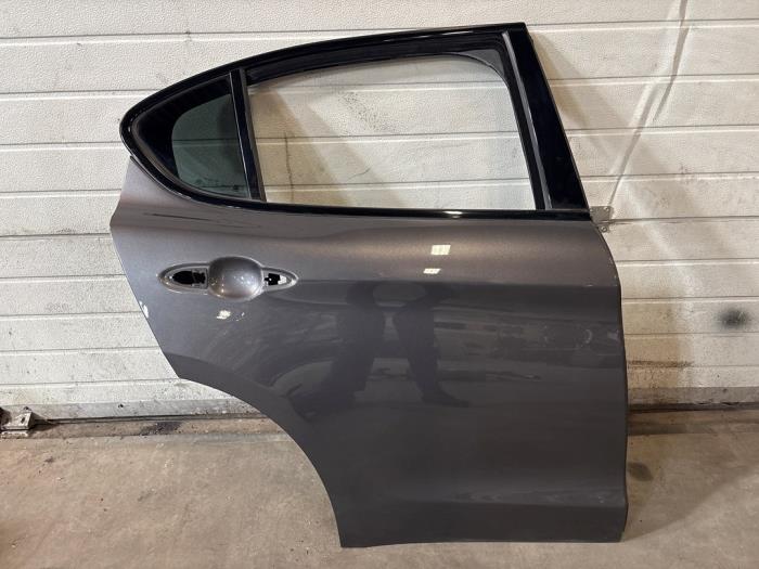 Alfa Romeo Stelvio Portier 4Deurs rechts-achter