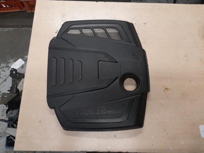 Alfa Romeo Stelvio Motor Beschermplaat