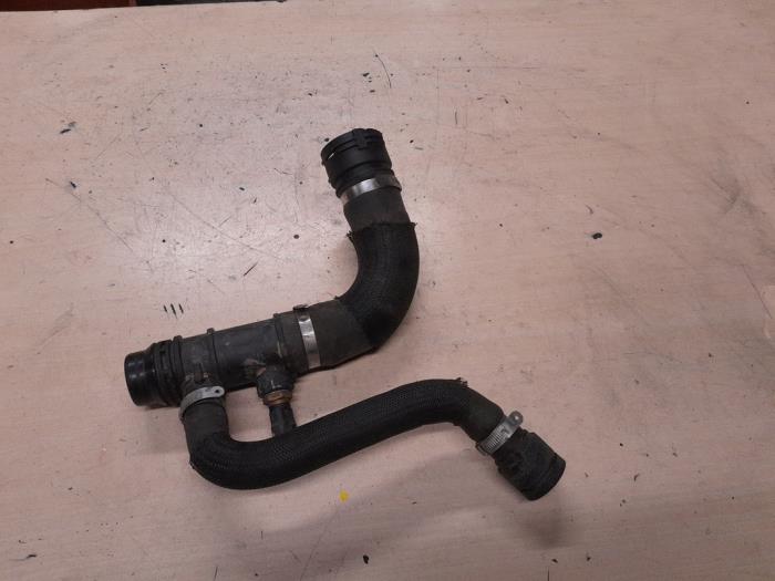 Alfa Romeo Stelvio Radiateurslang