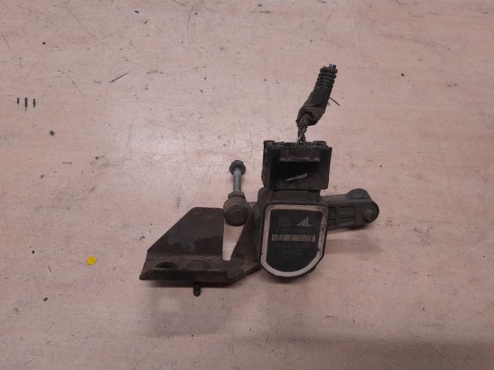 Alfa Romeo Stelvio Xenon hoogteregelaar