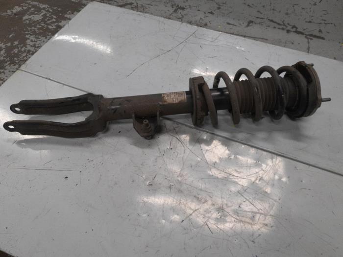 Alfa Romeo Stelvio Schokdemperpoot rechts-voor