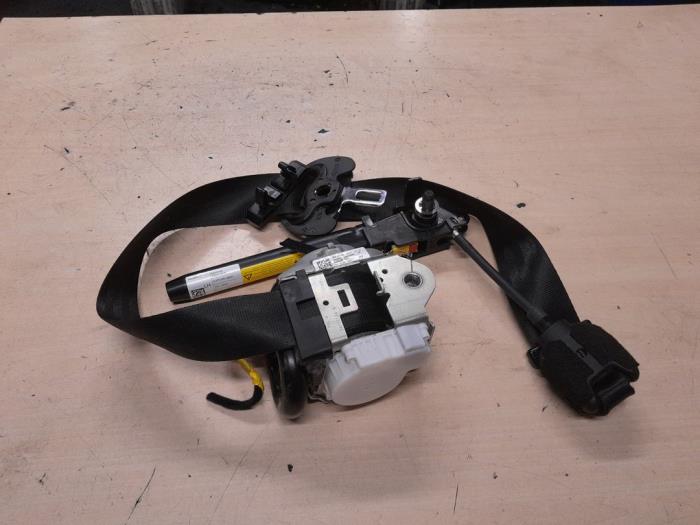 Alfa Romeo Stelvio Veiligheidsgordel links-voor