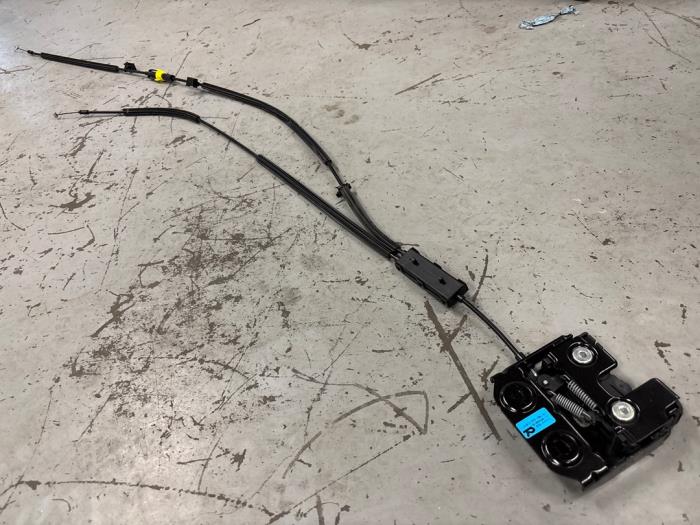 Alfa Romeo Stelvio Achterbank slot