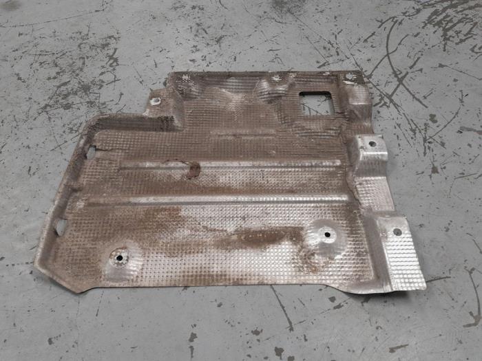 Alfa Romeo Stelvio Beschermplaat bodem