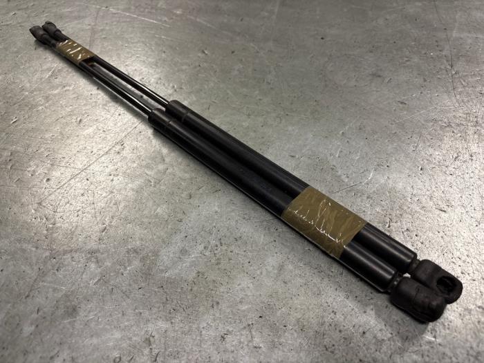 Seat Arosa Set Gasdempers Achterklep