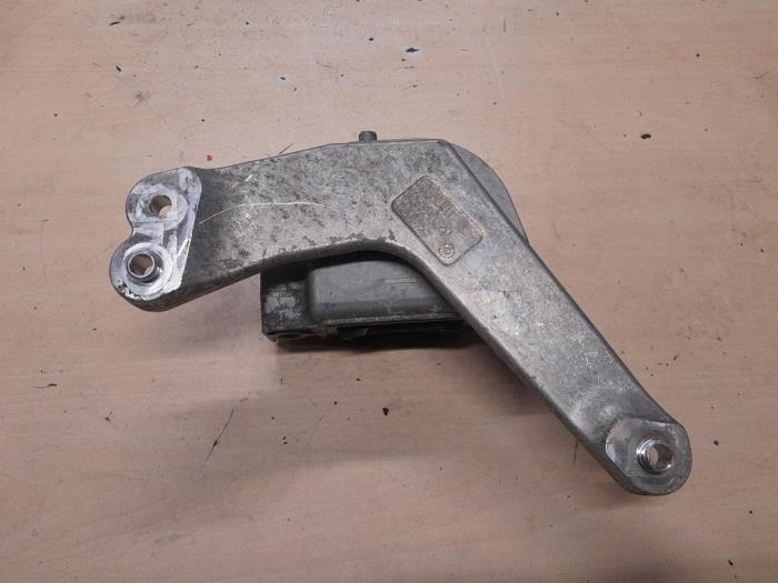 Gebruikte Motorrubber Audi Q3 (F3B) 1.4 45 TFSI e 16V Prijs € 30,00 Margeregeling aangeboden door A.T.S. van de Wiel
