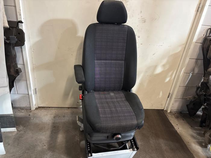 Mercedes Sprinter Stoel links