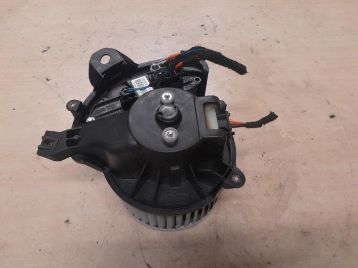 Alfa Romeo Mito Kachel Ventilatiemotor