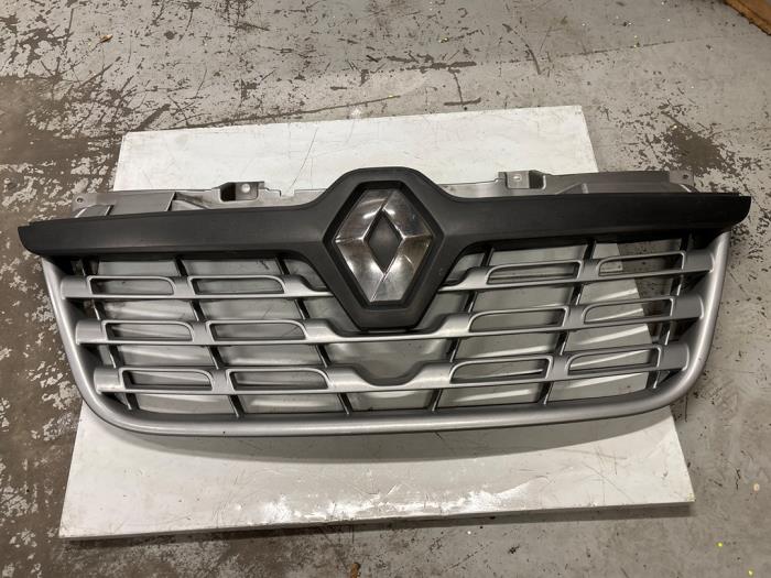 Renault Master Grille