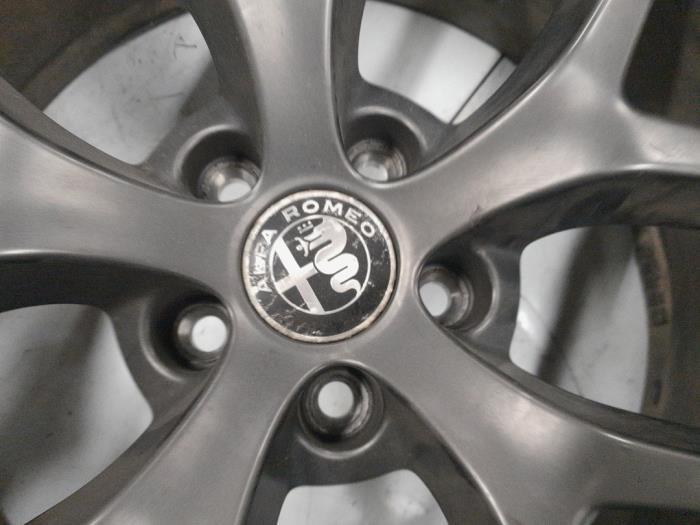 Alfa Romeo Stelvio Velg