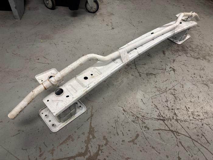 Ford Transit Bumperframe voor
