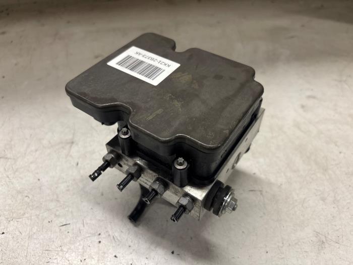 Ford Transit ABS Pomp