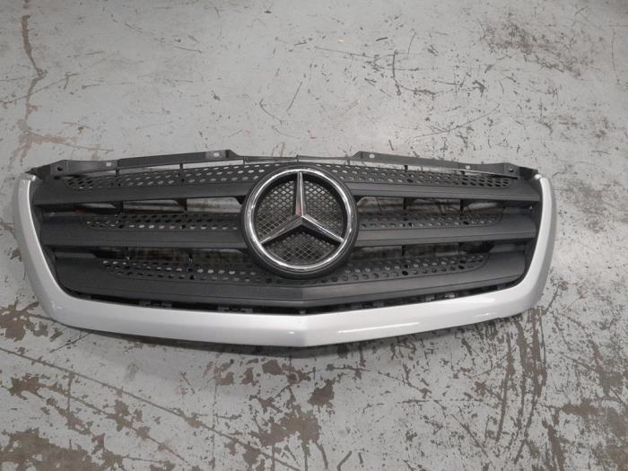 Mercedes Sprinter Grille