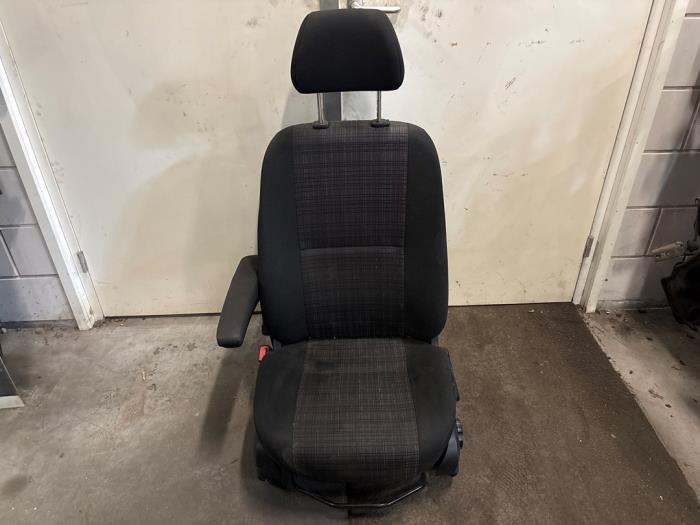 Mercedes Sprinter Stoel links