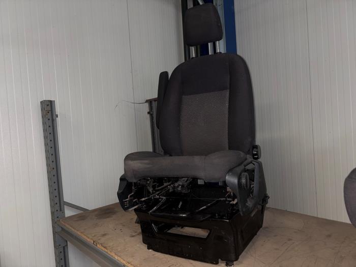 Ford Transit Stoel links