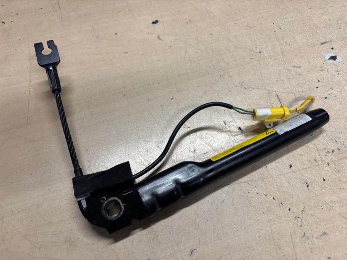 Fiat 500 Gordelspanner links
