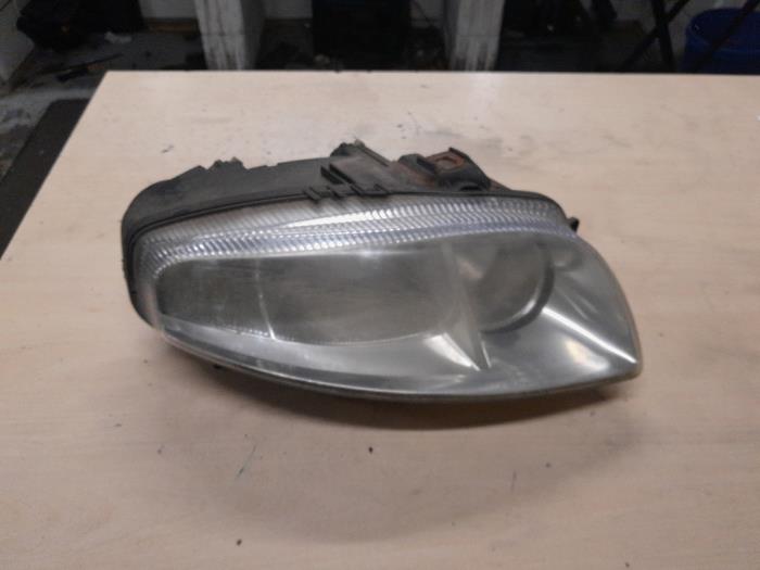 Alfa Romeo GT Koplamp rechts