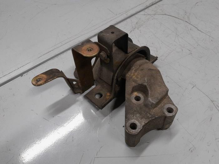 Fiat Doblo Motorsteun