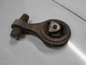 Gebruikte Motorrubber Fiat Doblo Cargo (223) 1.3 JTD 16V Multijet Prijs € 30,00 Margeregeling aangeboden door A.T.S. van de Wiel