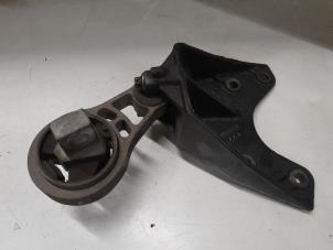 Gebruikte Motorrubber Alfa Romeo Brera (939) 2.4 JTDM 20V Prijs € 50,00 Margeregeling aangeboden door A.T.S. van de Wiel