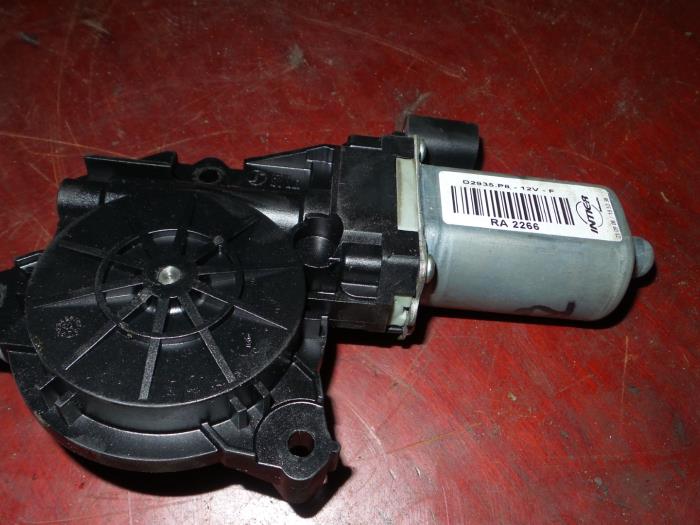 Alfa Romeo 159 Ruitmechaniek 4Deurs rechts-voor