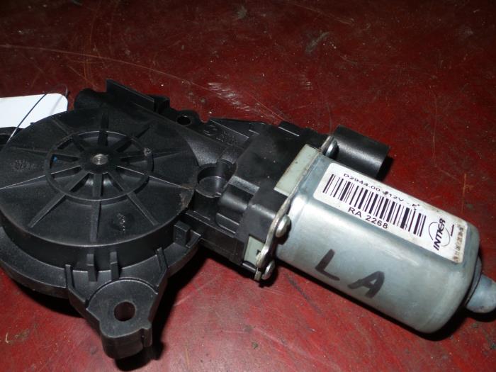 Raammechaniek 4Deurs links-achter van een Alfa Romeo 159 (939AX) 3.2 JTS V6 24V Q4 2007