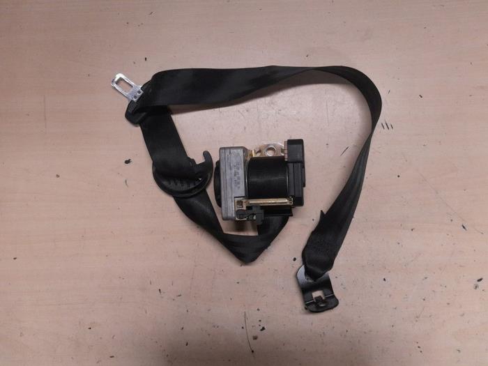 Seat Leon Gordelspanner links