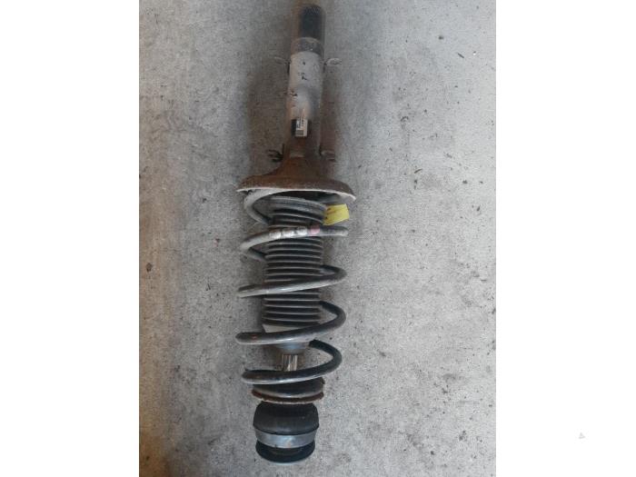 Seat Leon Schokdemperpoot rechts-voor