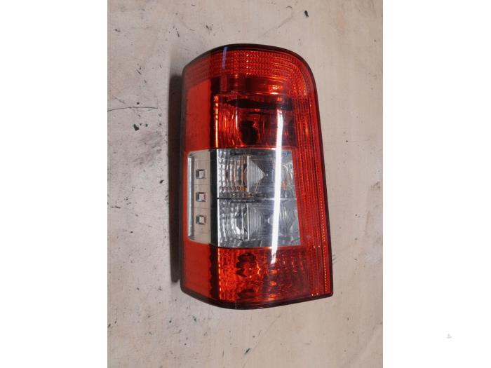 Citroen Berlingo Achterlicht links