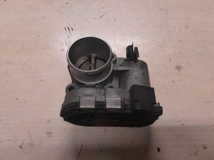 Alfa Romeo Mito Gasklephuis