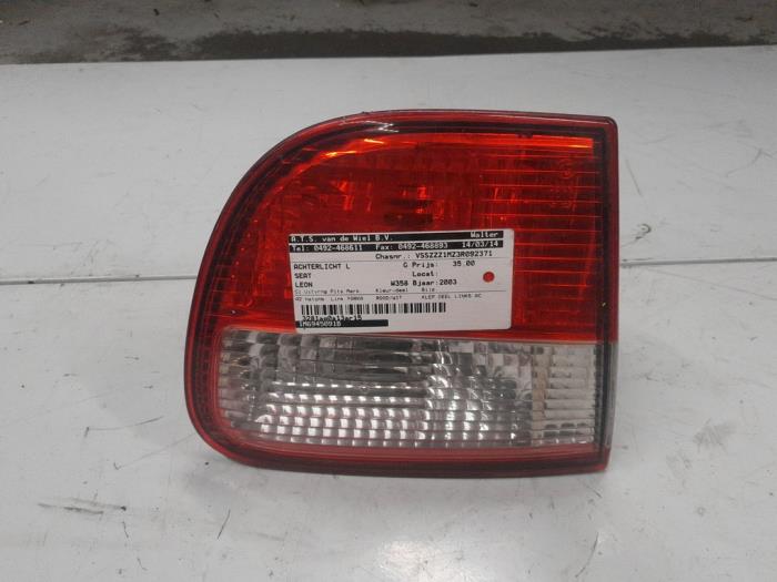 Seat Leon Achterlicht links