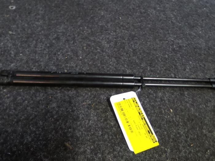 Alfa Romeo Mito Gasdemper links-achter