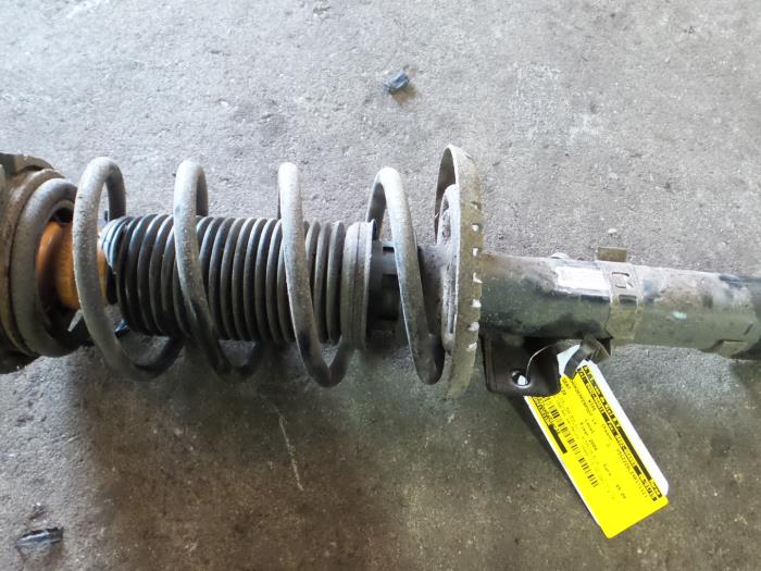 Seat Ibiza Schokdemperpoot links-voor