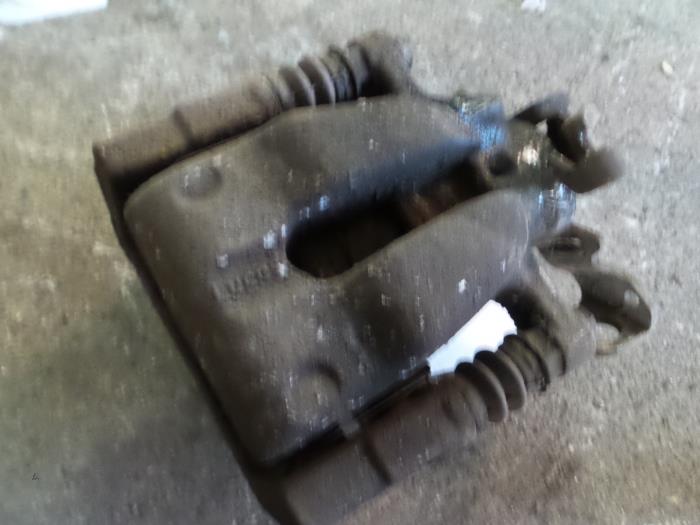 Opel Combo Remklauw (Tang) links-achter