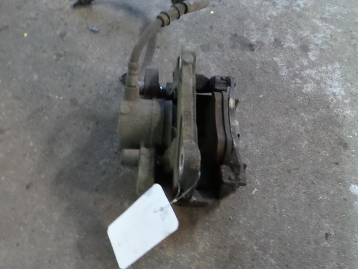 Alfa Romeo 159 Remklauw (Tang) rechts-voor