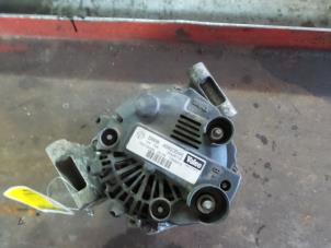 Gebruikte Dynamo Fiat Doblo Cargo (223) 1.3 JTD 16V Multijet Prijs € 45,00 Margeregeling aangeboden door A.T.S. van de Wiel